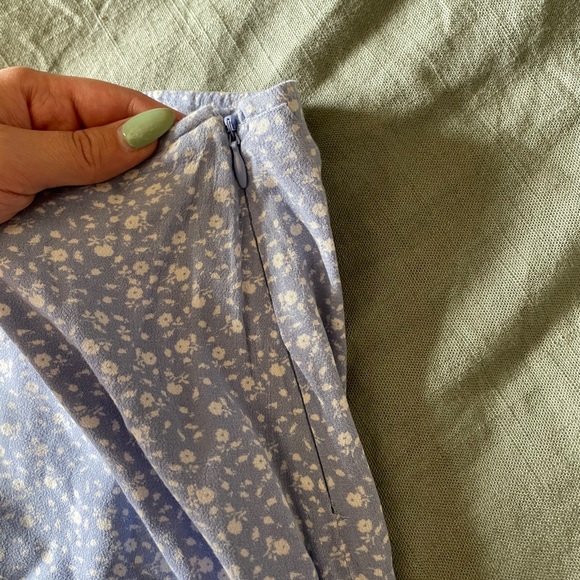 Mini skirt - Picture 4 of 5